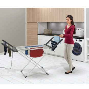 Black & Decker Heated Winged Airer 220w Folds flat energy efficient lightweight aluminium bars