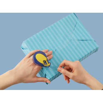 Sellotape On Hand Dispenser Including 18mm X 15m Roll fits between your fingers for hands free